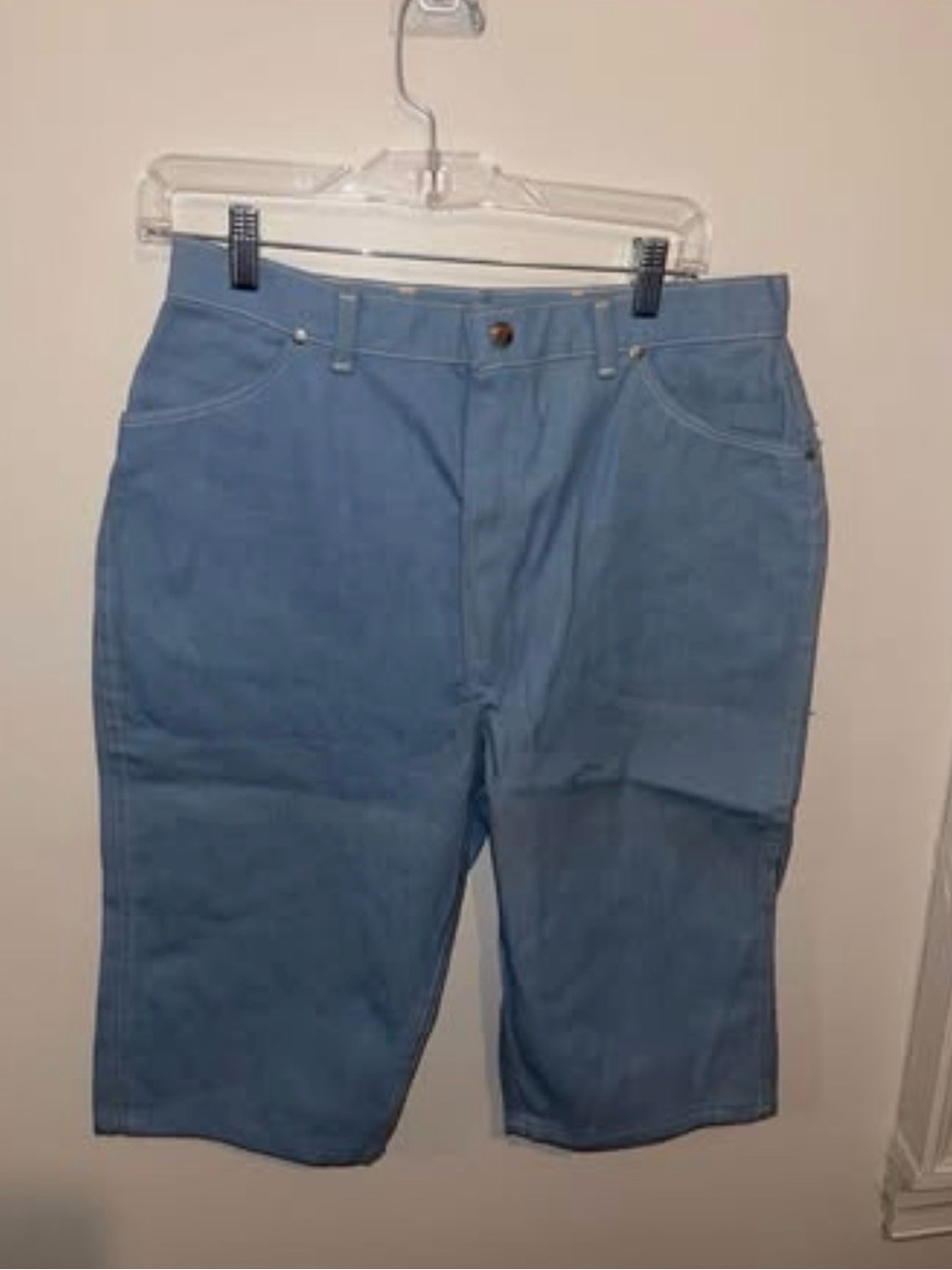 NWT New old Stock pair of women’s Bermuda/Long Shorts by Wrangler Sz 14